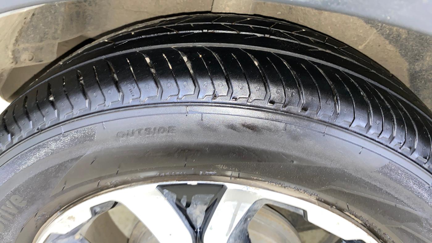 2022 Honda WR-V 1.2L I-VTEC VX MT, Petrol, Manual, 1,07,361 km, Right Rear Tyre Tread