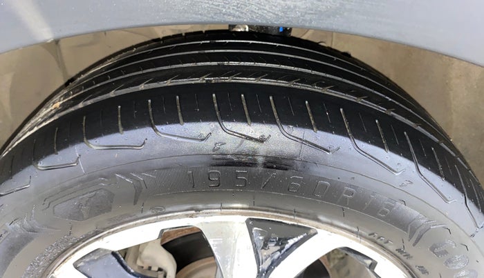 2022 Honda WR-V 1.2L I-VTEC VX MT, Petrol, Manual, 1,07,361 km, Left Front Tyre Tread