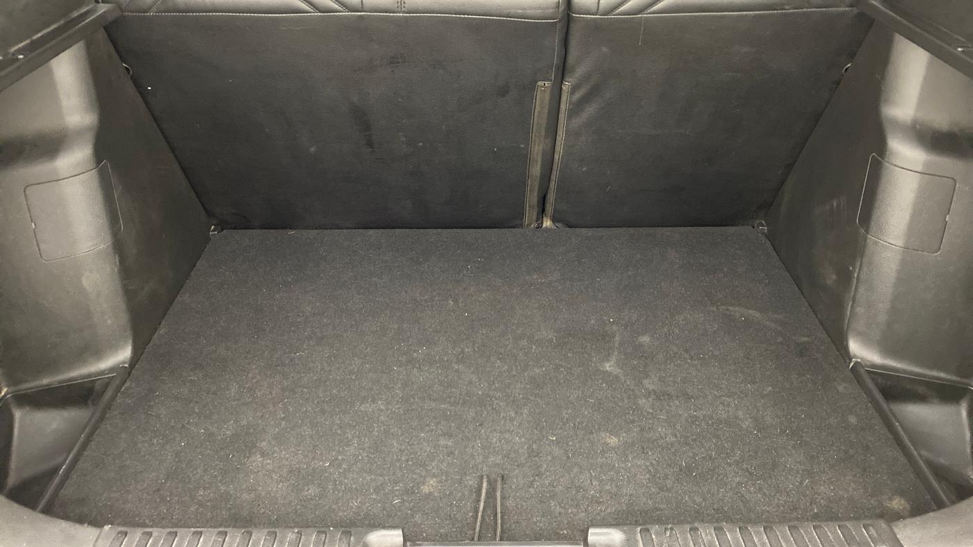 2018 Maruti Vitara Brezza ZDI, Diesel, Manual, 82,676 km, Boot Inside