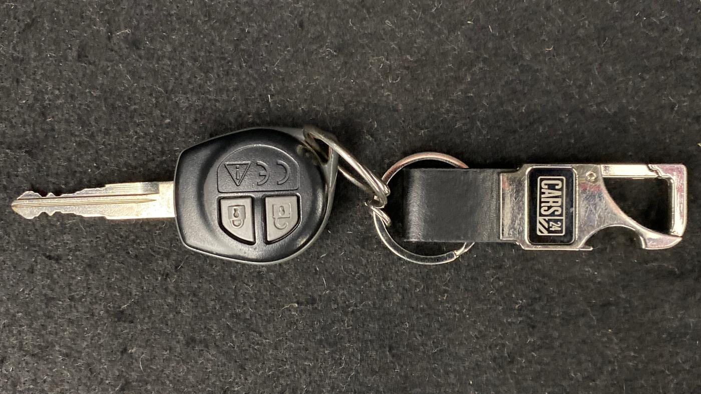 2018 Maruti Vitara Brezza ZDI, Diesel, Manual, 82,676 km, Key Close Up