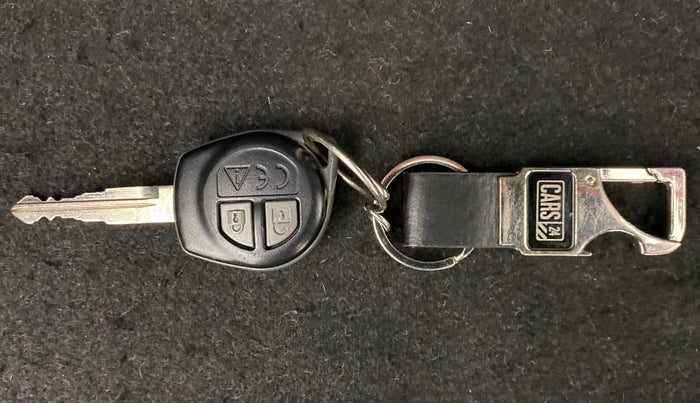 2018 Maruti Vitara Brezza ZDI, Diesel, Manual, 82,676 km, Key Close Up