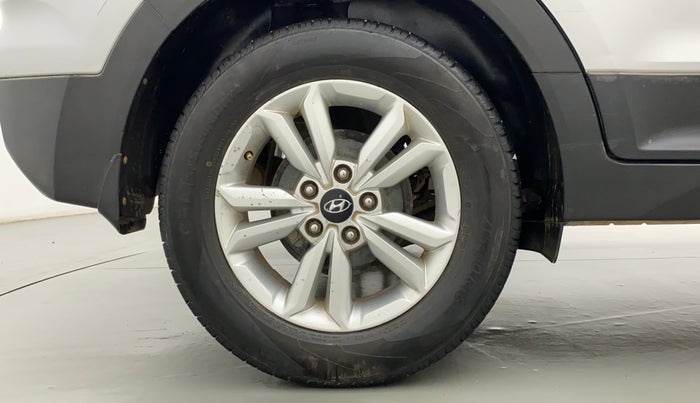 2015 Hyundai Creta SX PLUS 1.6 PETROL, Petrol, Manual, 77,983 km, Right Rear Wheel