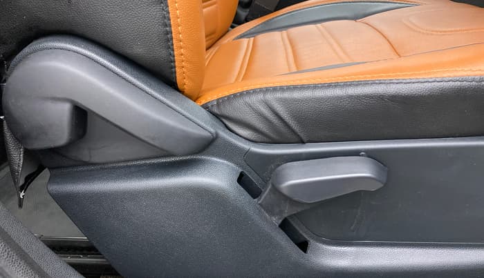 2020 Ford Ecosport 1.5 TITANIUM PLUS TI VCT AT, Petrol, Automatic, 8,692 km, Driver Side Adjustment Panel