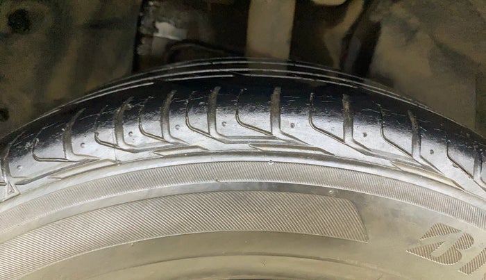 2021 Tata NEXON XZA PLUS PETROL, Petrol, Automatic, 52,465 km, Right Front Tyre Tread