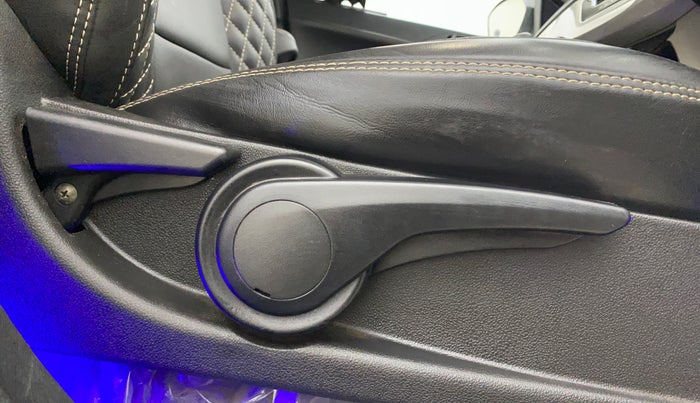 2021 Tata NEXON XZA PLUS PETROL, Petrol, Automatic, 52,465 km, Driver Side Adjustment Panel