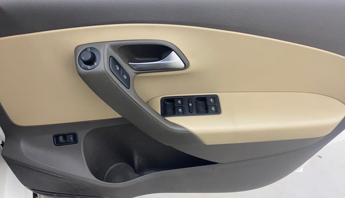 2019 Volkswagen Vento HIGHLINE 1.5 AT, Diesel, Automatic, 45,193 km, Driver Side Door Panels Control