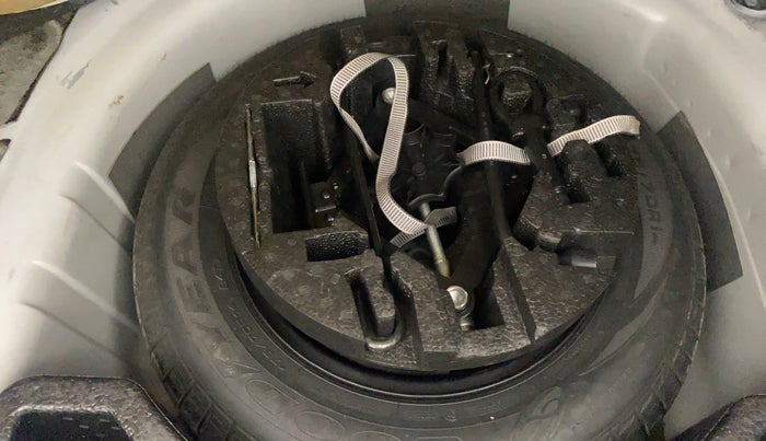 2019 Volkswagen Vento HIGHLINE 1.5 AT, Diesel, Automatic, 45,193 km, Spare Tyre