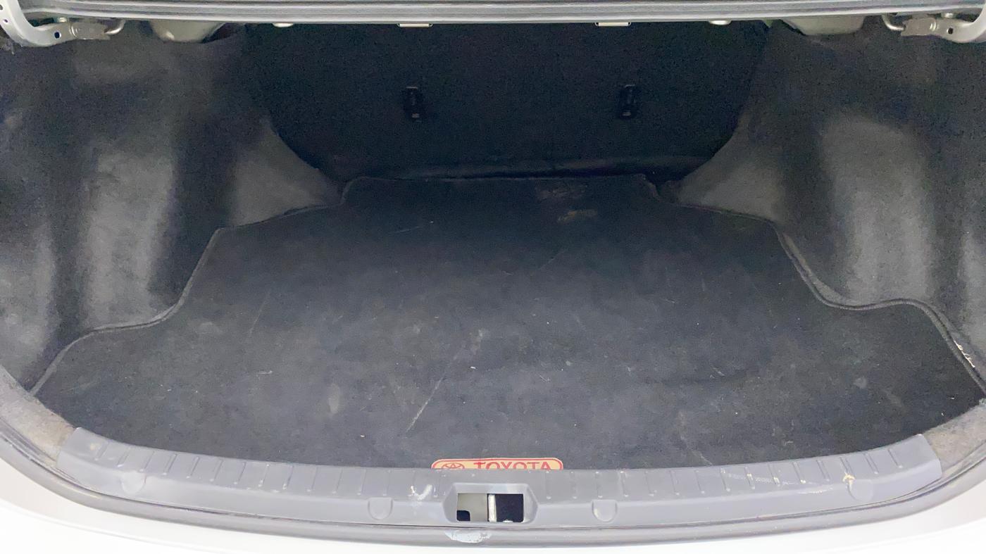 2010 Toyota Corolla Altis G PETROL, Petrol, Manual, 50,914 km, Boot Inside