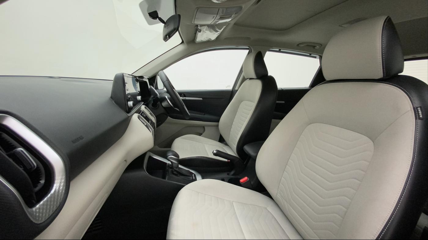 2022 KIA SONET HTX ANNIVERSARY EDITION 1.0 DCT, Petrol, Automatic, 18,827 km, Right Side Front Door Cabin