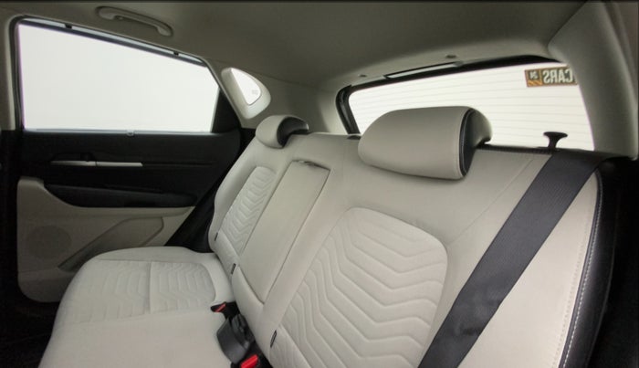 2022 KIA SONET HTX ANNIVERSARY EDITION 1.0 DCT, Petrol, Automatic, 18,827 km, Right Side Rear Door Cabin