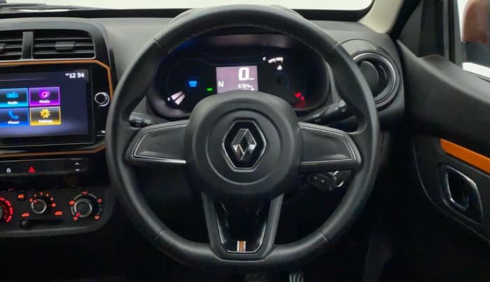 2022 Renault Kwid CLIMBER 1.0 AMT (O), Petrol, Automatic, 6,754 km, Steering Wheel Close Up