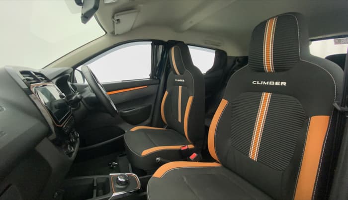 2022 Renault Kwid CLIMBER 1.0 AMT (O), Petrol, Automatic, 6,754 km, Right Side Front Door Cabin