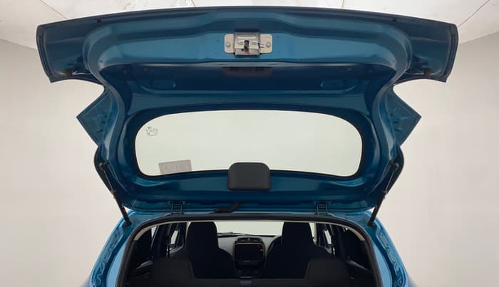 2022 Renault Kwid CLIMBER 1.0 AMT (O), Petrol, Automatic, 6,754 km, Boot Door Open