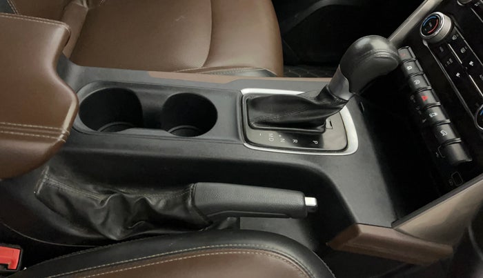 2022 Mahindra SCORPIO-N Z8 L PETROL AT 6 STR, Petrol, Automatic, 82,038 km, Gear Lever
