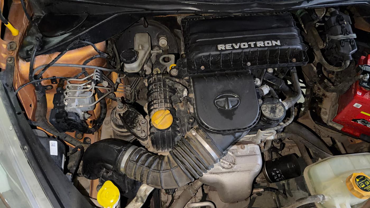 2018 Tata Tiago XZ PETROL, Petrol, Manual, 60,058 km, Engine View - Right