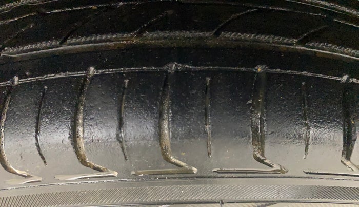 2016 Honda City 1.5L I-VTEC VX CVT, CNG, Automatic, 74,454 km, Left Front Tyre Tread