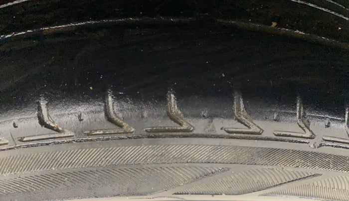 2016 Honda City 1.5L I-VTEC VX CVT, CNG, Automatic, 74,454 km, Right Rear Tyre Tread