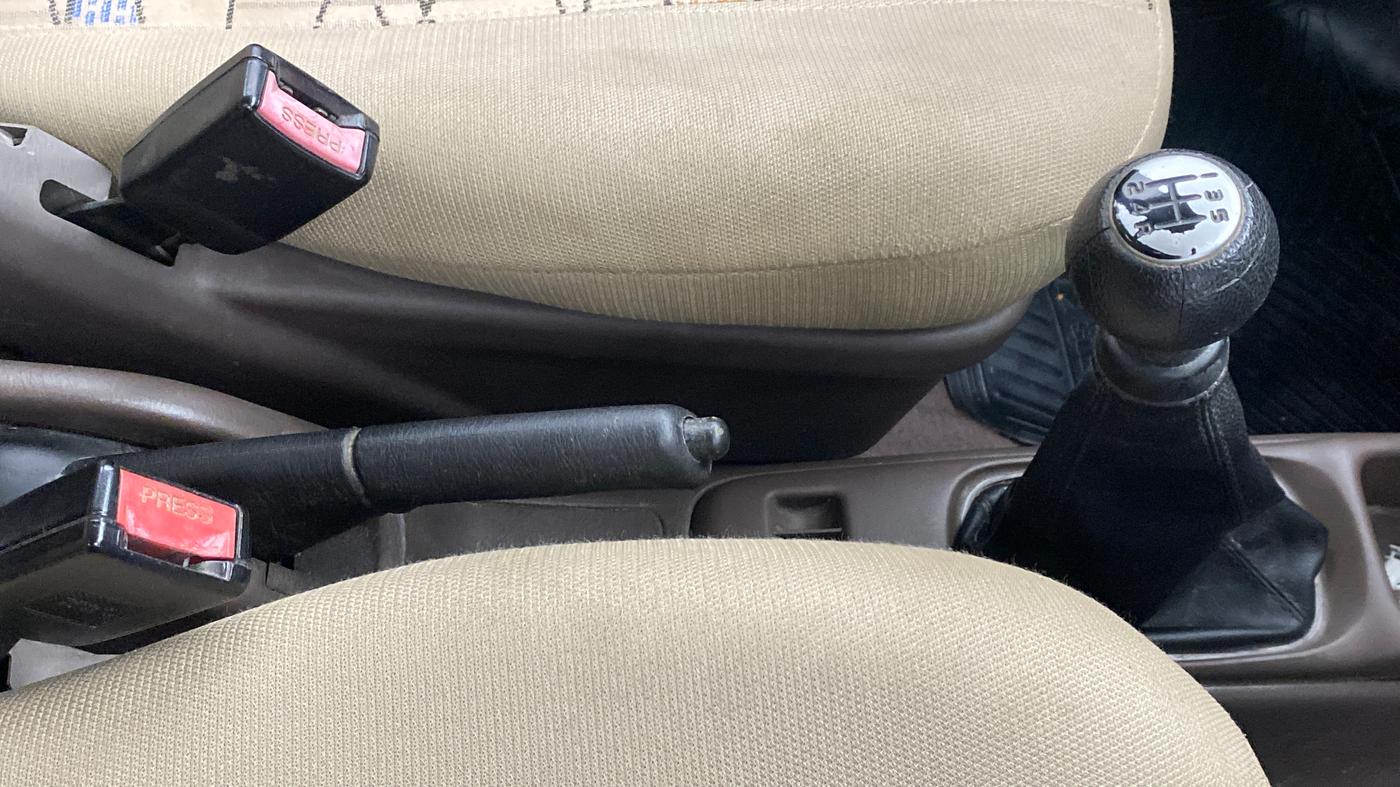 2010 Maruti Zen Estilo LXI, Petrol, Manual, 62,110 km, Gear Lever