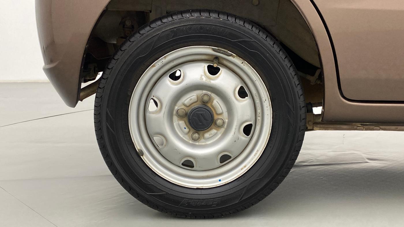 2010 Maruti Zen Estilo LXI, Petrol, Manual, 62,110 km, Right Rear Wheel