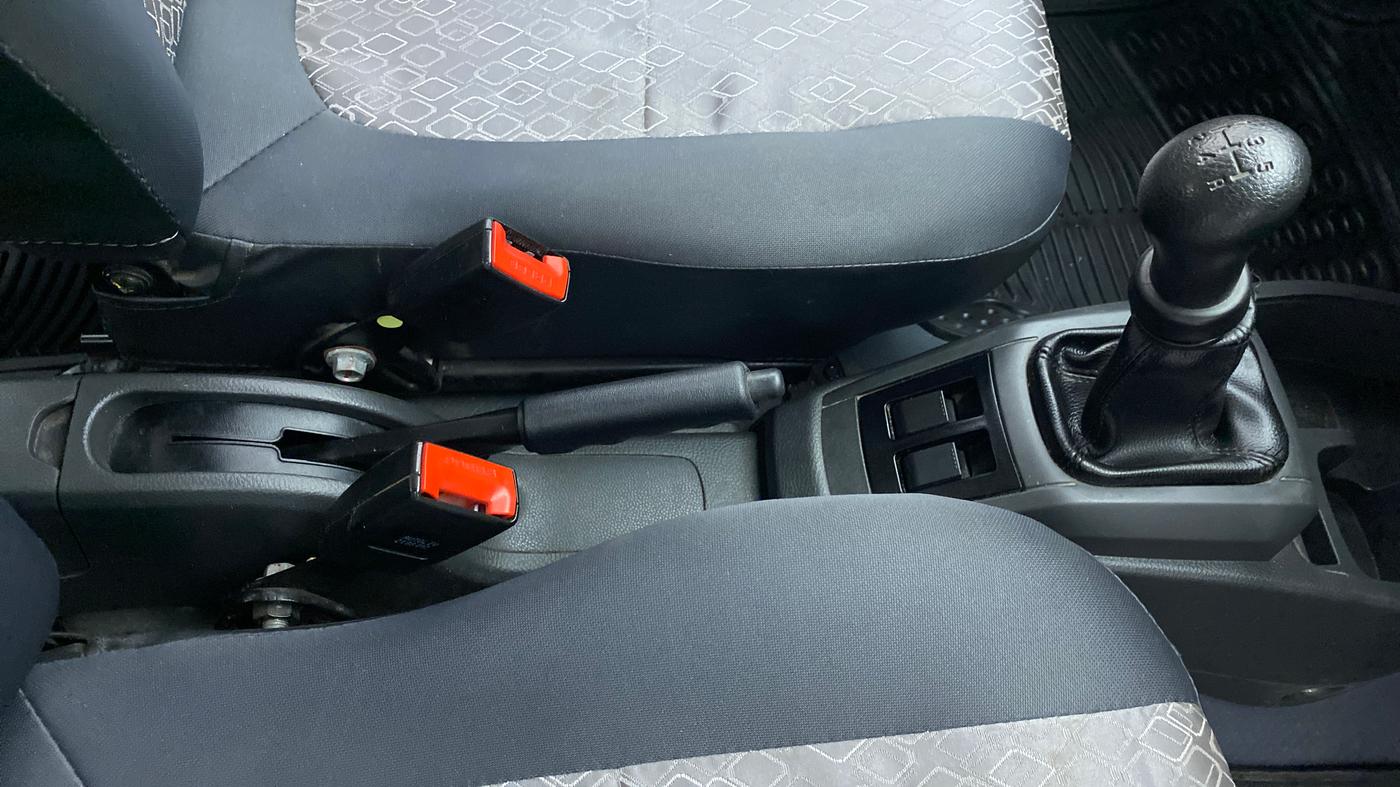 2017 Maruti Alto 800 LXI, Petrol, Manual, 20,815 km, Gear Lever