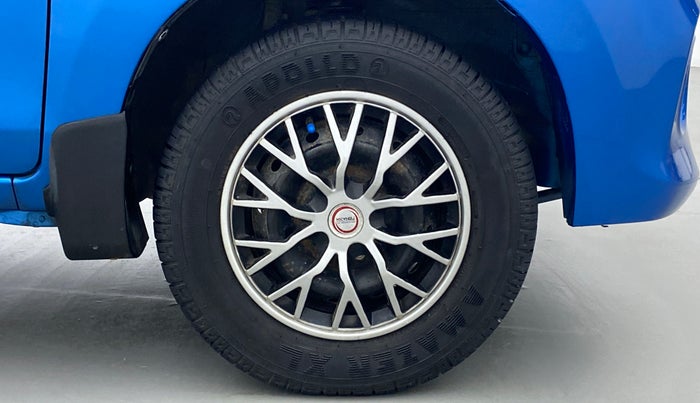 2017 Maruti Alto 800 LXI, Petrol, Manual, 20,815 km, Right Front Wheel