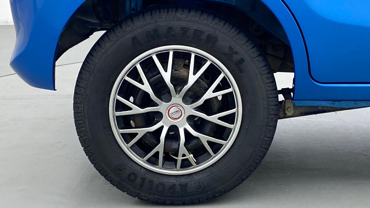 2017 Maruti Alto 800 LXI, Petrol, Manual, 20,815 km, Right Rear Wheel