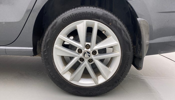 2017 Skoda Rapid STYLE 1.5 TDI, Diesel, Manual, 1,15,431 km, Left Rear Wheel