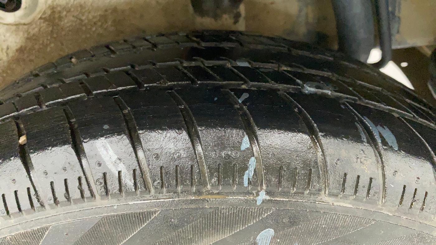 2018 Maruti Celerio ZXI, Petrol, Manual, 19,717 km, Left Rear Tyre Tread