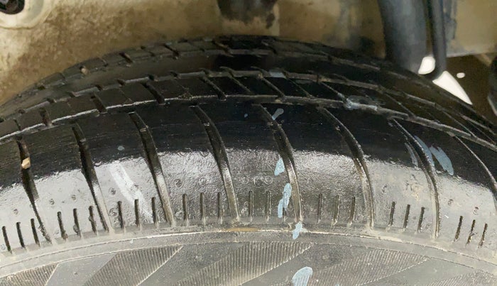 2018 Maruti Celerio ZXI, Petrol, Manual, 19,717 km, Left Rear Tyre Tread