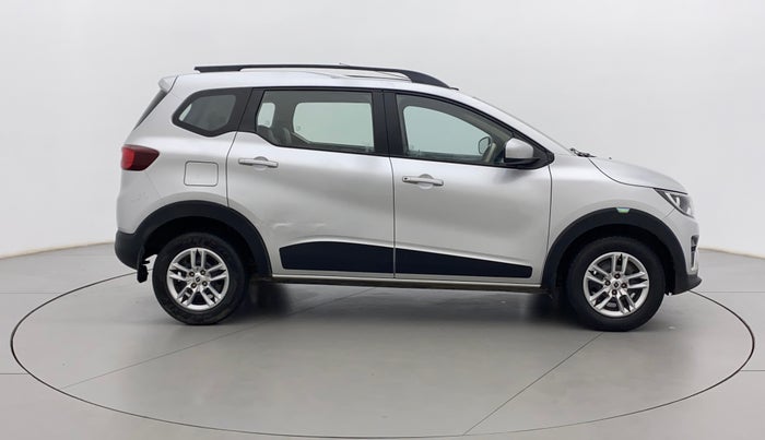 2020 Renault TRIBER RXT, Petrol, Manual, 55,918 km, Right Side View