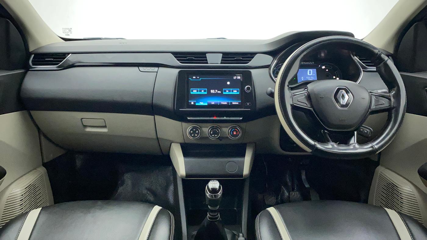 2020 Renault TRIBER RXT, Petrol, Manual, 55,918 km, Dashboard