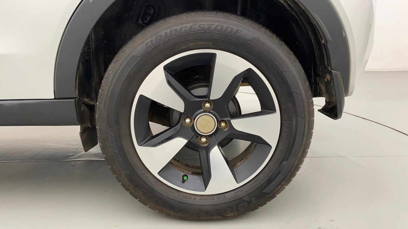 2019 Tata NEXON XZA PLUS PETROL, Petrol, Automatic, 59,957 km, Left Rear Wheel