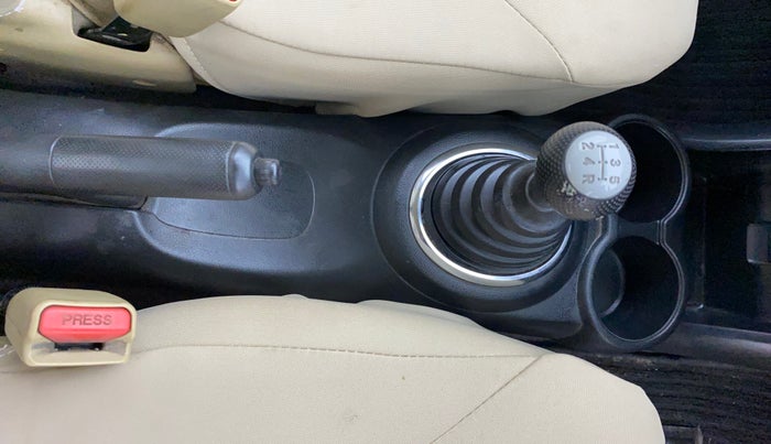 2015 Honda Amaze 1.2L I-VTEC S, Petrol, Manual, 65,481 km, Gear Lever