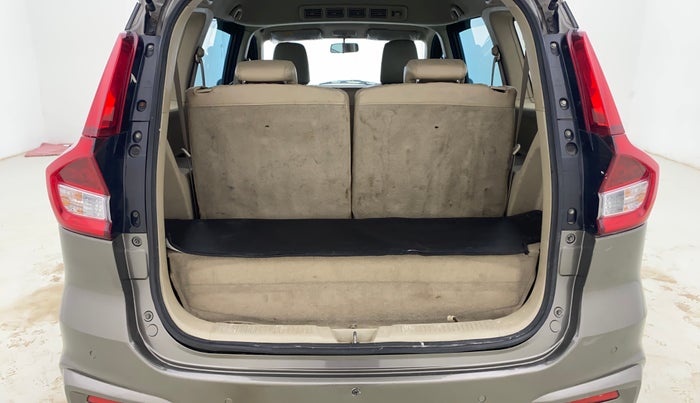 2021 Maruti Ertiga VXI CNG, CNG, Manual, 1,06,977 km, Boot Inside