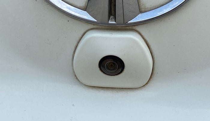 2021 Tata PUNCH CREATIVE  AMT, Petrol, Automatic, 1,00,394 km, Parking Camera