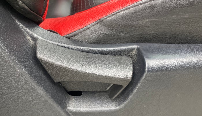 2021 Mahindra XUV300 W6 1.5 Diesel, Diesel, Manual, 46,982 km, Driver Side Adjustment Panel