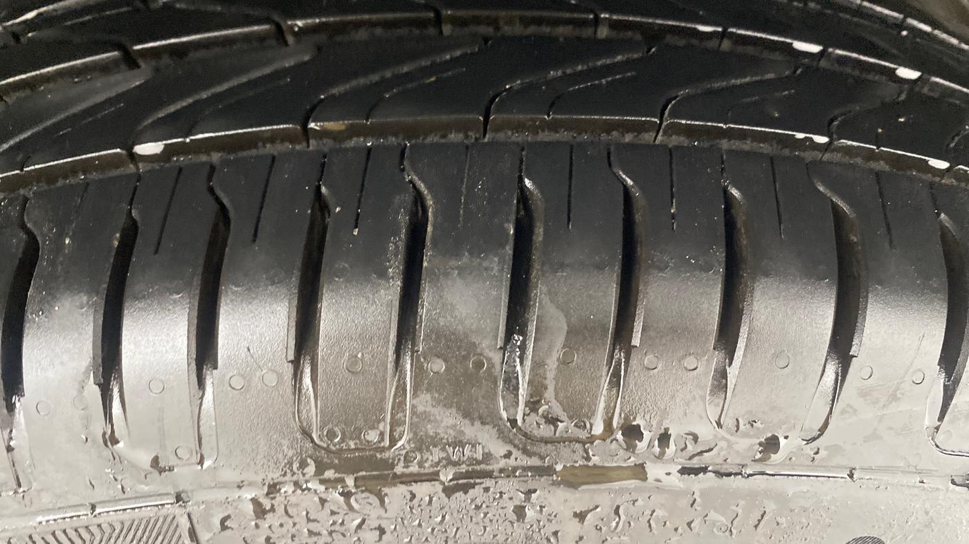 2021 Mahindra XUV300 W6 1.5 Diesel, Diesel, Manual, 46,982 km, Left Rear Tyre Tread