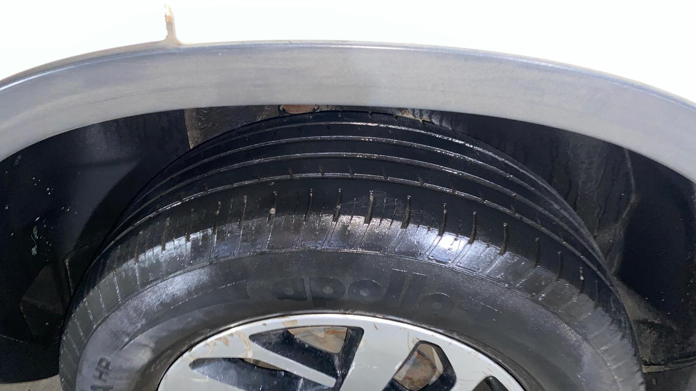 2021 Tata Harrier XZA PLUS 2.0L, Diesel, Automatic, 80,367 km, Left Rear Tyre Tread