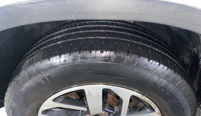 2021 Tata Harrier XZA PLUS 2.0L, Diesel, Automatic, 80,258 km, Left Front Tyre Tread