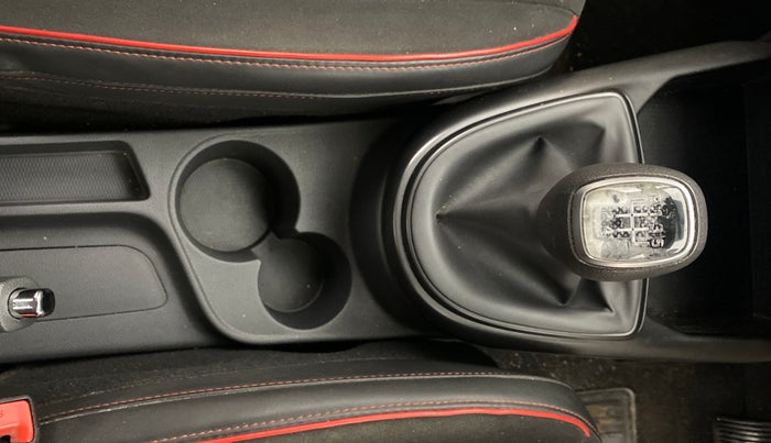 2020 Hyundai AURA SX+ 1.0 TURBO GDI MT, Petrol, Manual, 60,210 km, Gear Lever