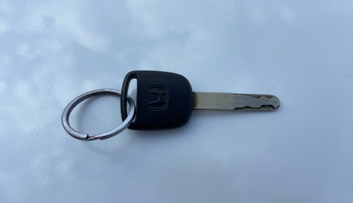 2015 Honda Brio S MT, Petrol, Manual, 54,542 km, Key Close Up