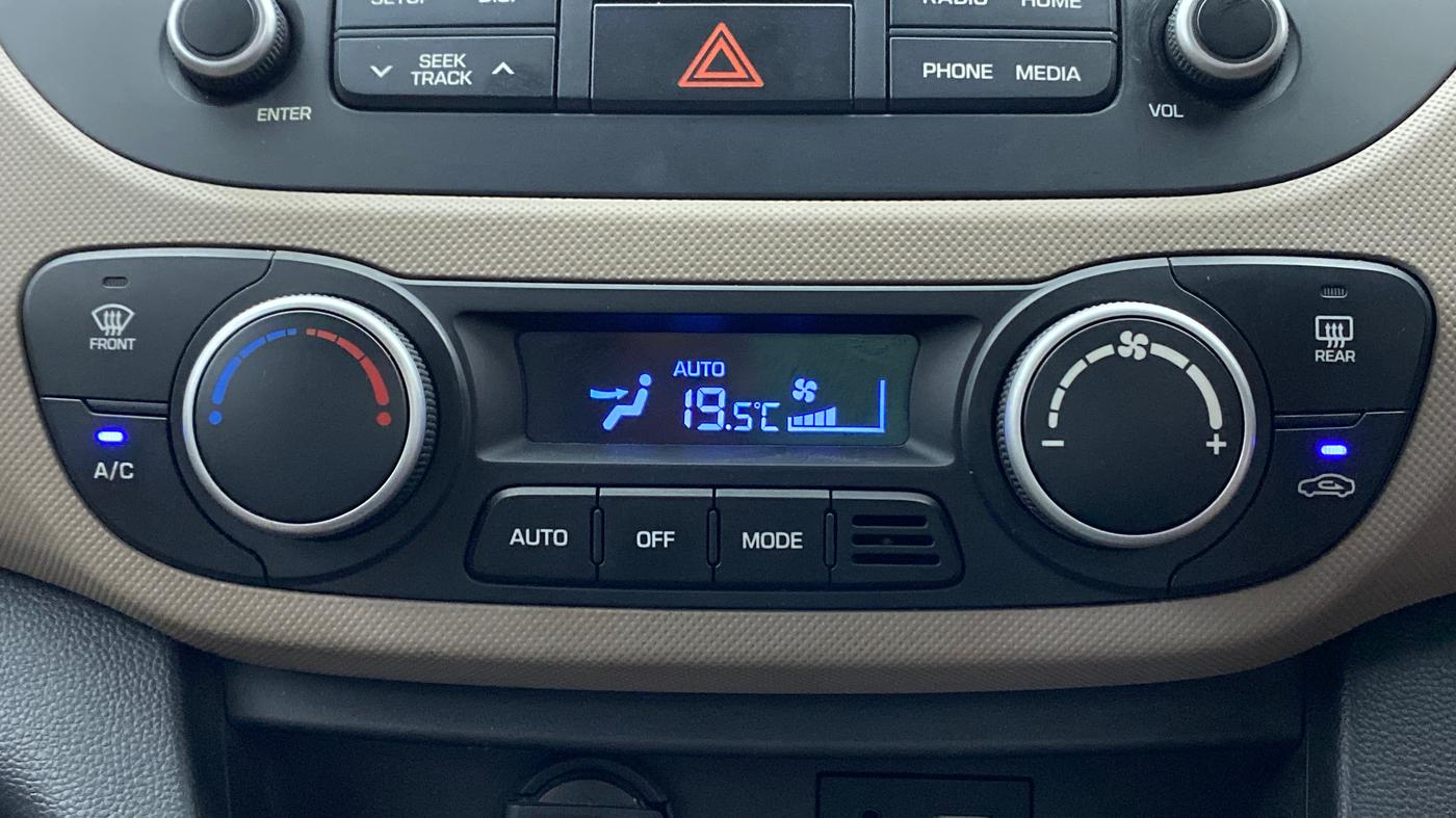 2018 Hyundai Grand i10 ASTA 1.2 VTVT, Petrol, Manual, 22,498 km, Automatic Climate Control
