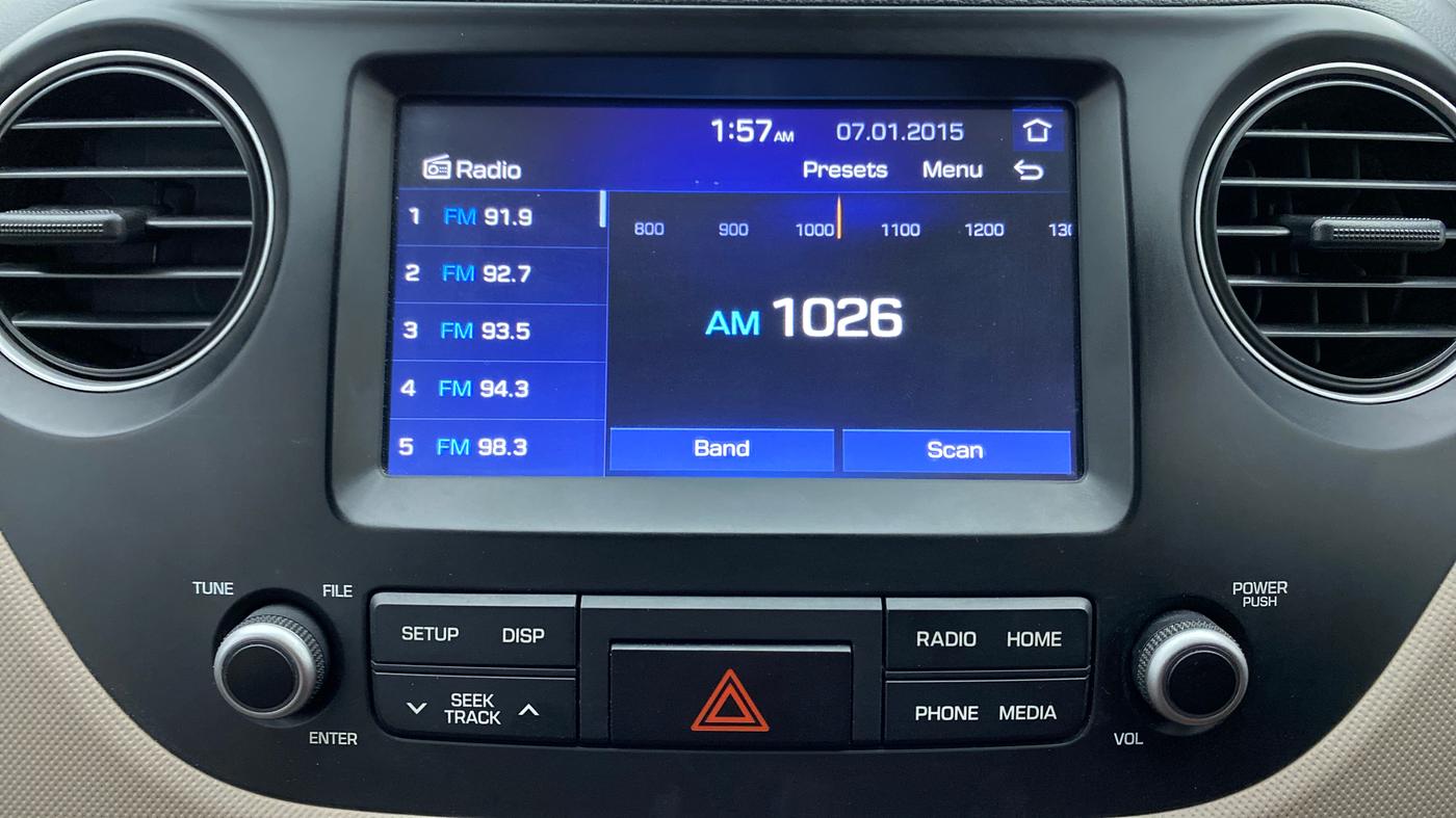 2018 Hyundai Grand i10 ASTA 1.2 VTVT, Petrol, Manual, 22,498 km, Infotainment System