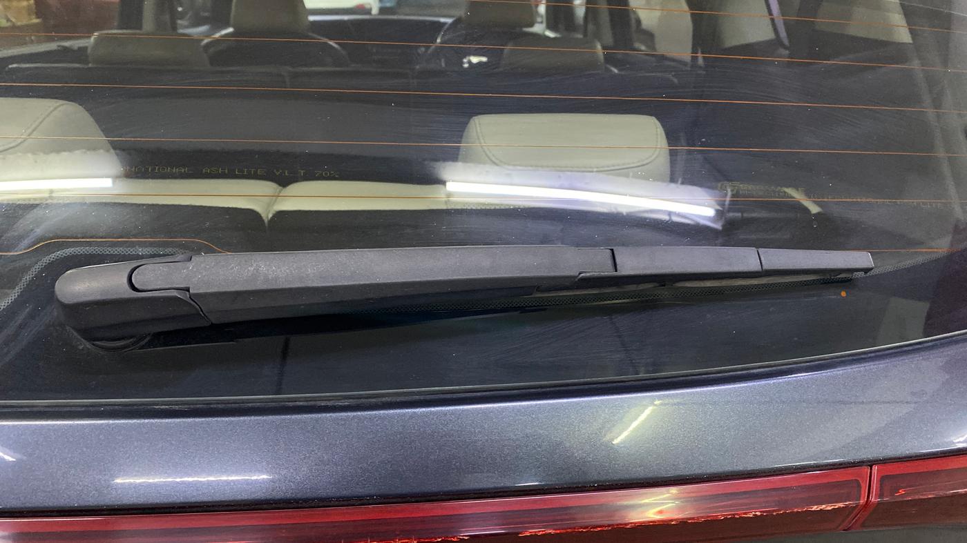 2022 KIA CARENS LUXURY PLUS 1.4 PETROL DCT 7 STR, Petrol, Automatic, 26,757 km, Rear Wiper