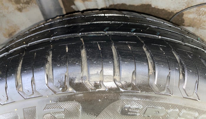 2020 KIA SONET HTX 1.0 IMT, Petrol, Manual, 38,969 km, Right Rear Tyre Tread