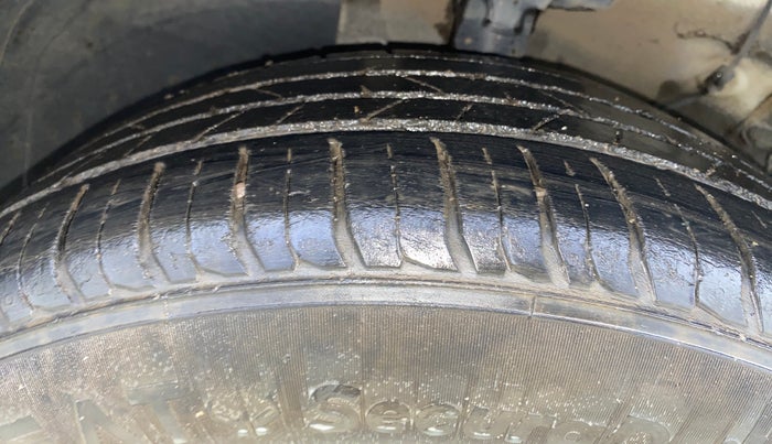 2020 KIA SONET HTX 1.0 IMT, Petrol, Manual, 38,969 km, Left Front Tyre Tread