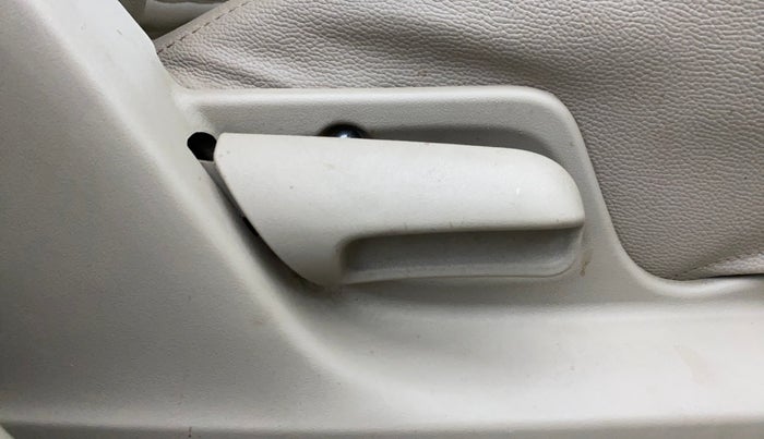 2015 Maruti Swift Dzire VXI, Petrol, Manual, 24,095 km, Driver Side Adjustment Panel