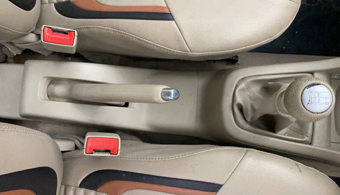 2015 Maruti Swift Dzire VXI, Petrol, Manual, 24,095 km, Gear Lever