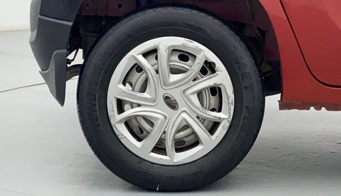 2016 Mahindra Kuv100 K2 D 6 STR, Diesel, Manual, 90,573 km, Right Rear Wheel