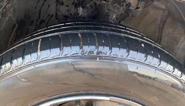 2019 Hyundai VENUE SX 1.0 TURBO, Petrol, Manual, 20,216 km, Left Front Tyre Tread